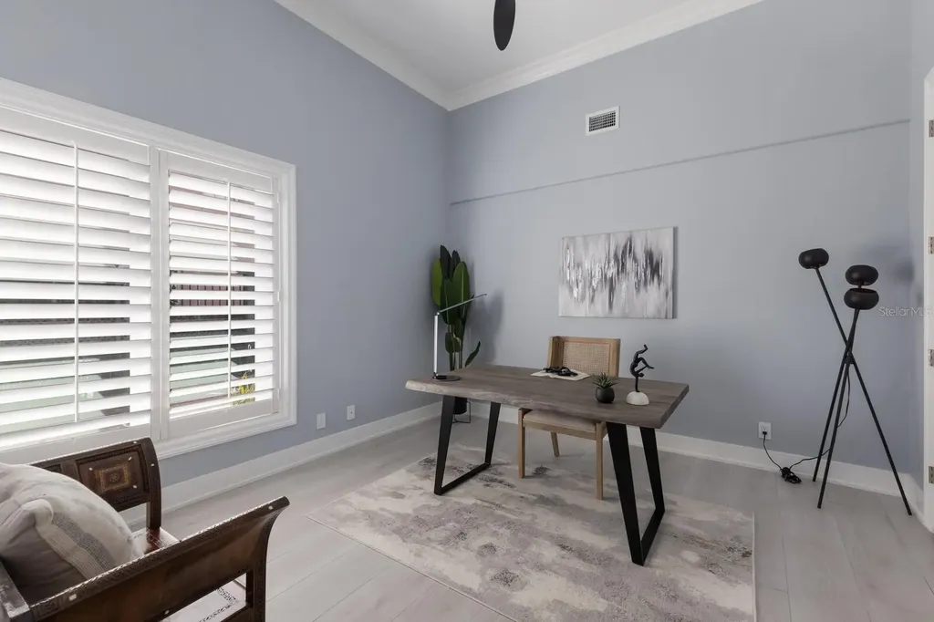 367 W Royal Flamingo Drive Sarasota FL 34236