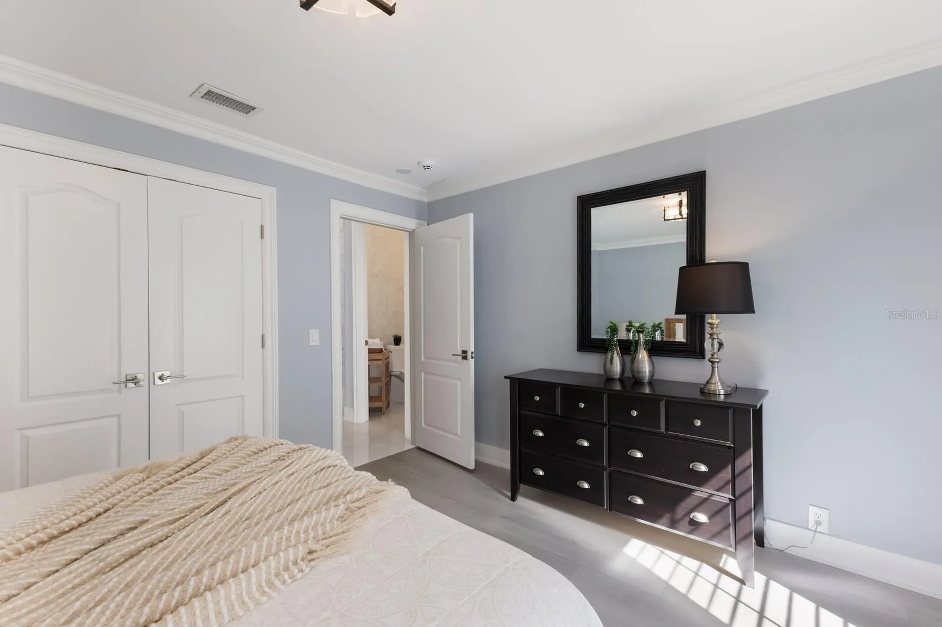 367 W Royal Flamingo Drive Sarasota FL 34236