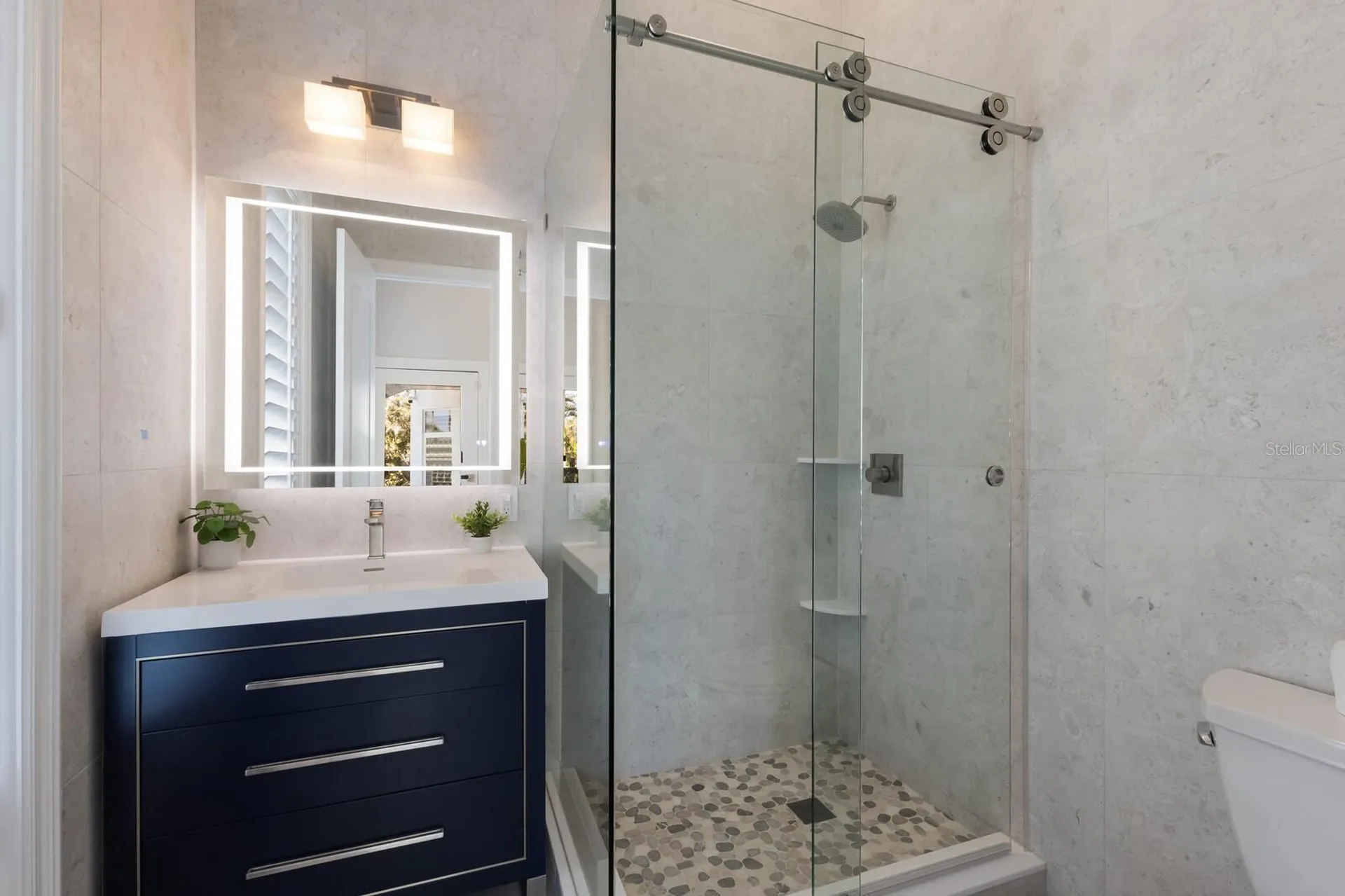 367 W Royal Flamingo Drive Sarasota FL 34236