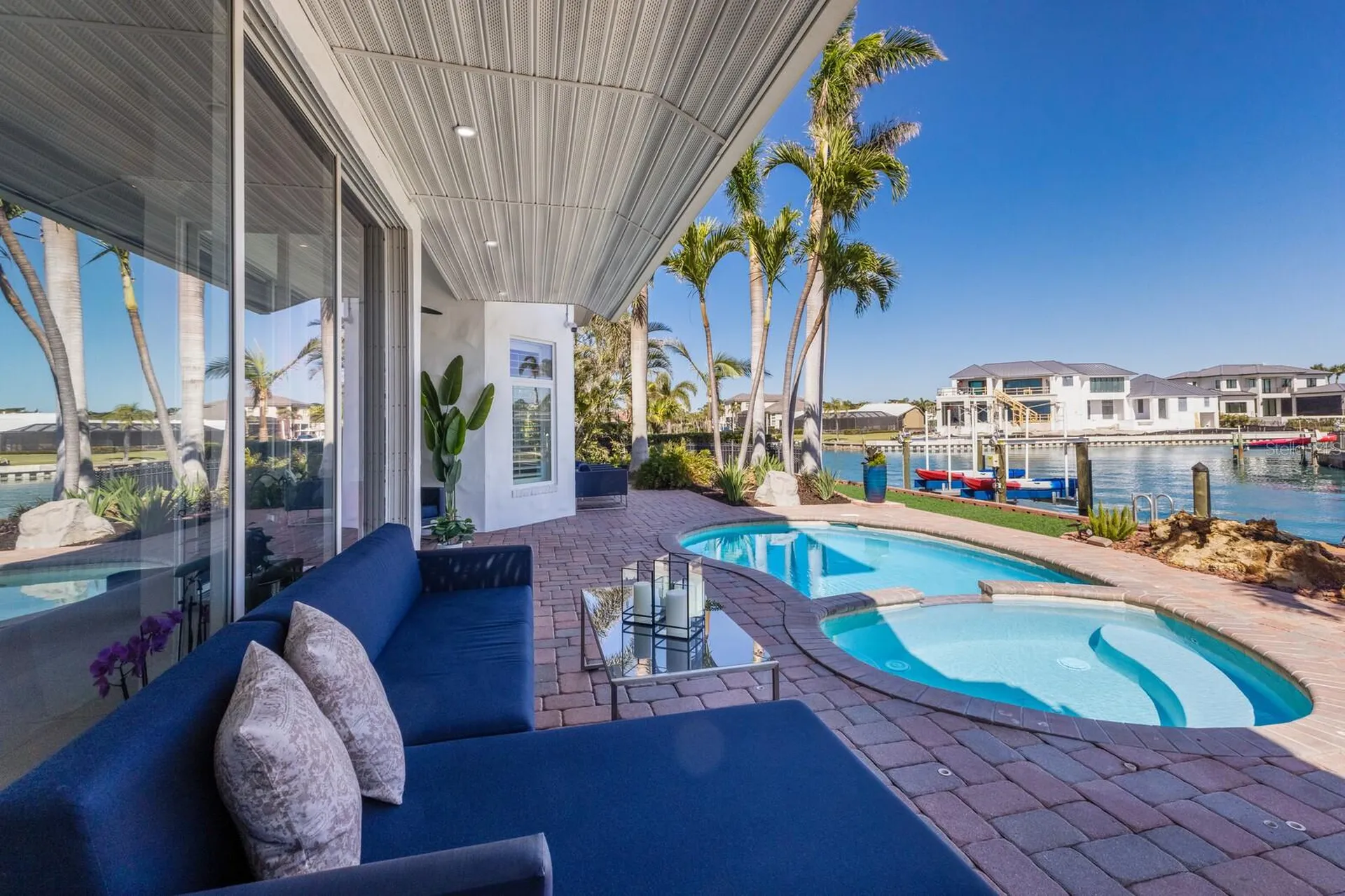 367 W Royal Flamingo Drive Sarasota FL 34236