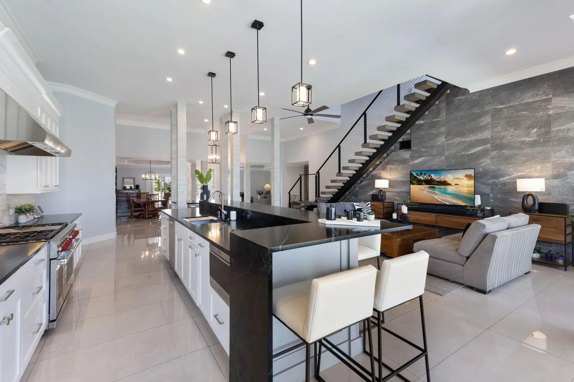 367 W Royal Flamingo Drive Sarasota FL 34236