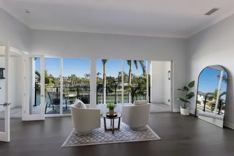 367 W Royal Flamingo Drive Sarasota FL 34236