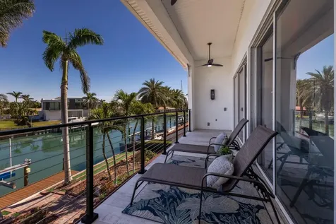 367 W Royal Flamingo Drive Sarasota FL 34236