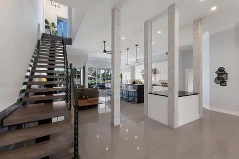 367 W Royal Flamingo Drive Sarasota FL 34236
