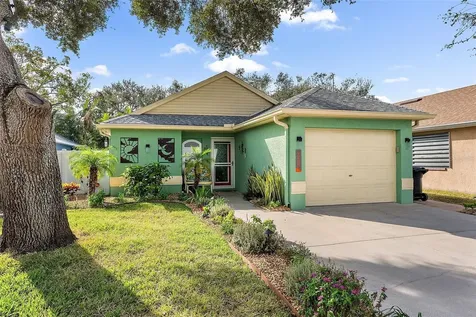 3460 Reserve Circle N St Petersburg FL 33713