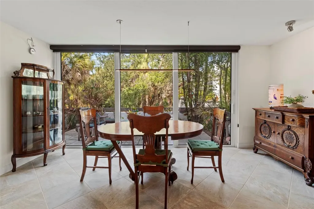 832 Bayport Way Longboat Key FL 34228