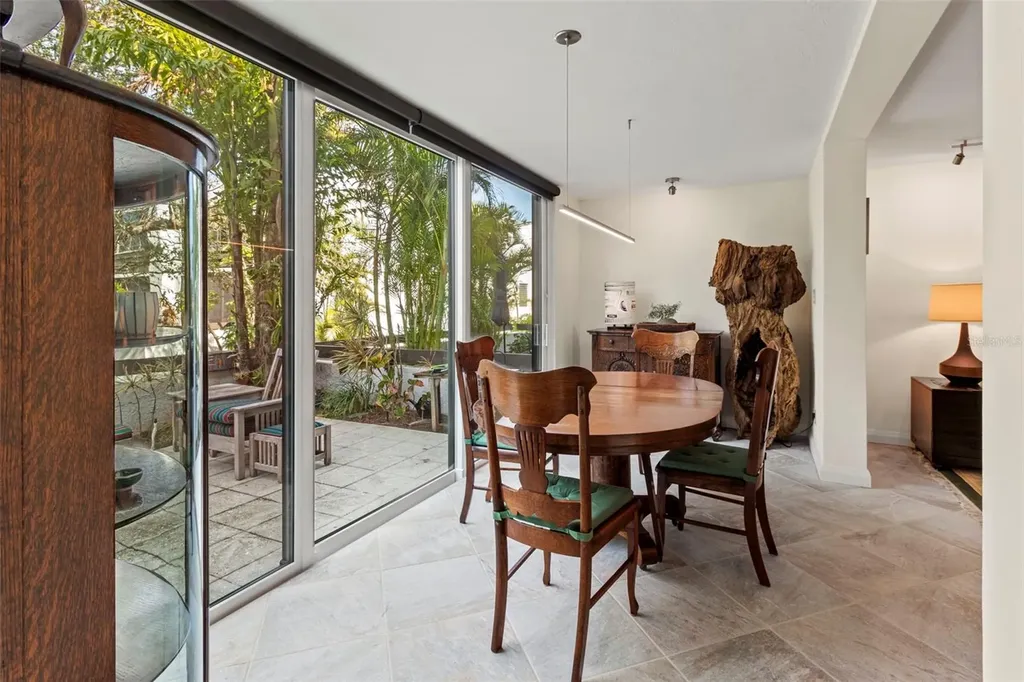 832 Bayport Way Longboat Key FL 34228