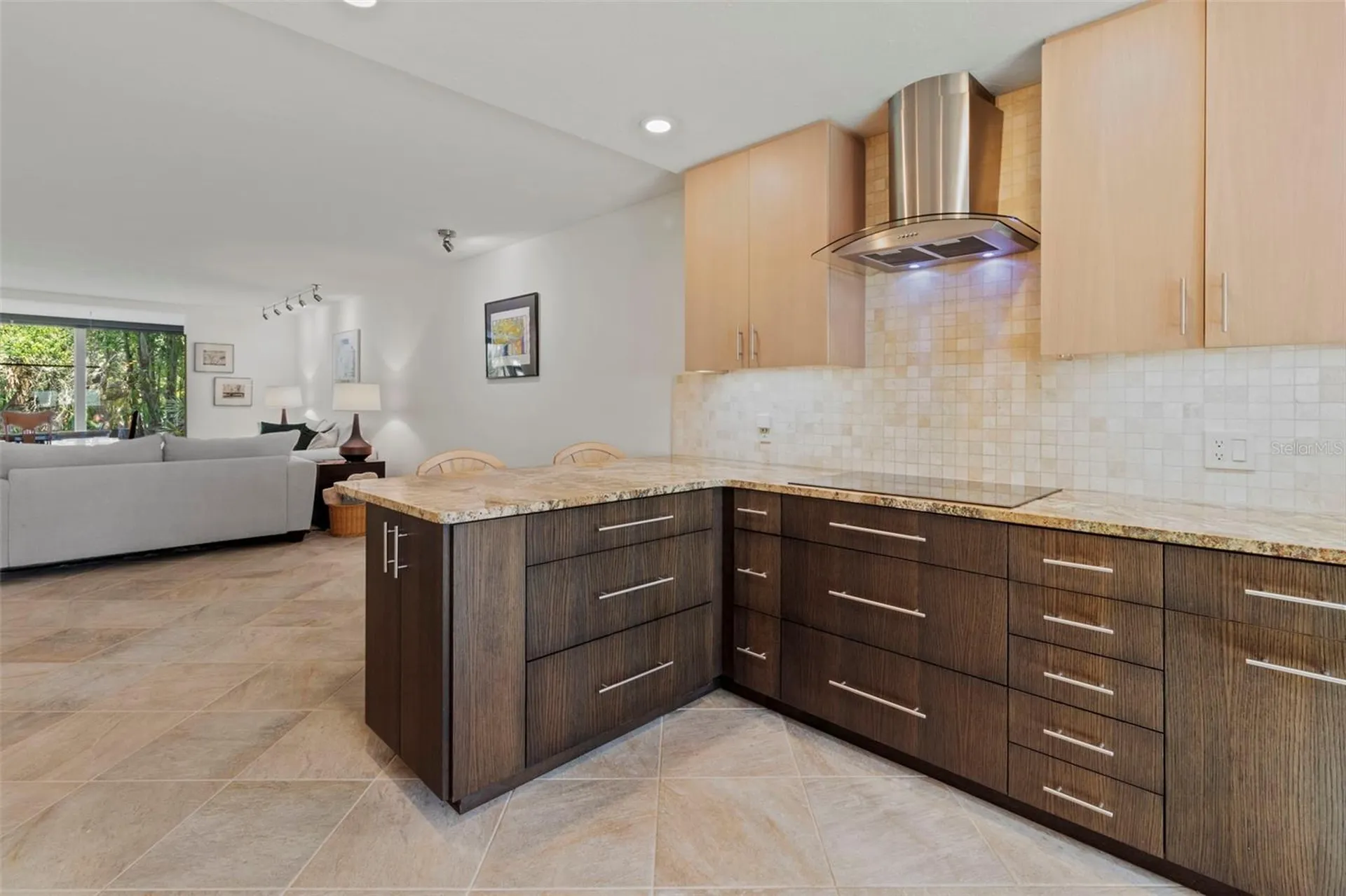 832 Bayport Way Longboat Key FL 34228