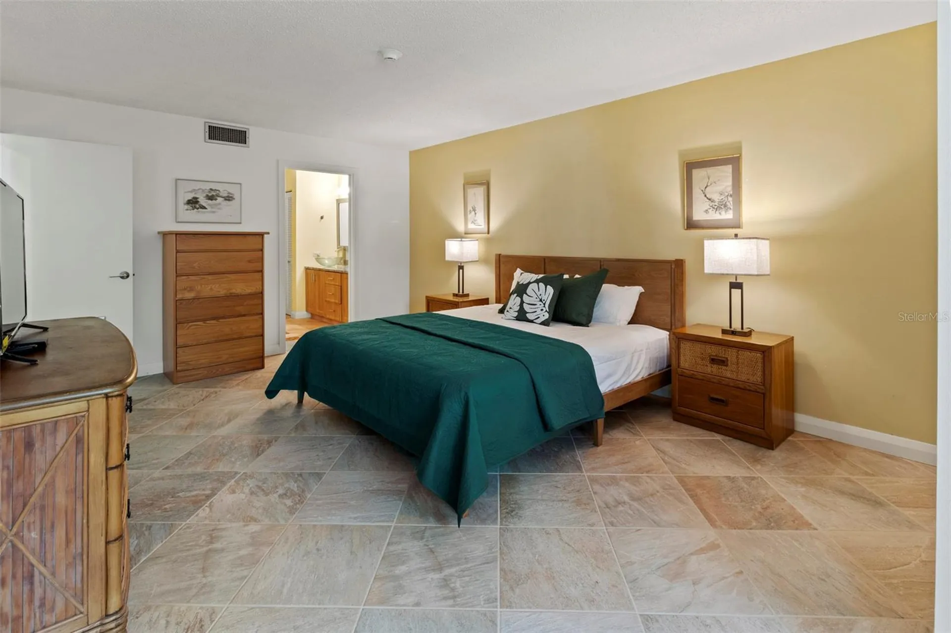 832 Bayport Way Longboat Key FL 34228