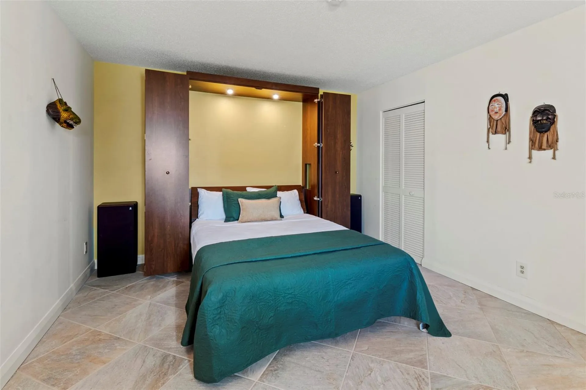 832 Bayport Way Longboat Key FL 34228
