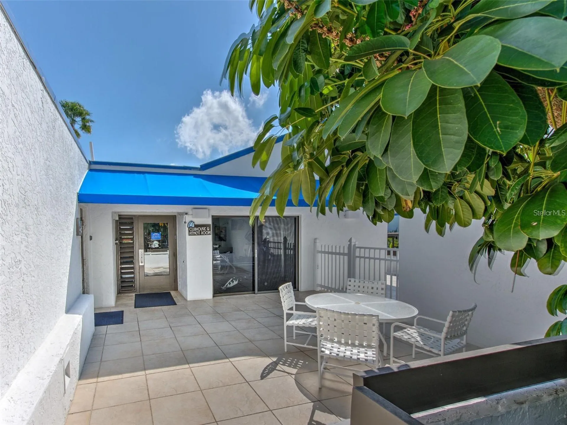 832 Bayport Way Longboat Key FL 34228