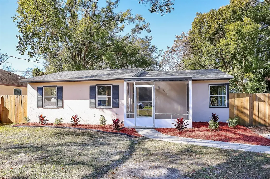 2410 Chase Avenue Sanford FL 32771