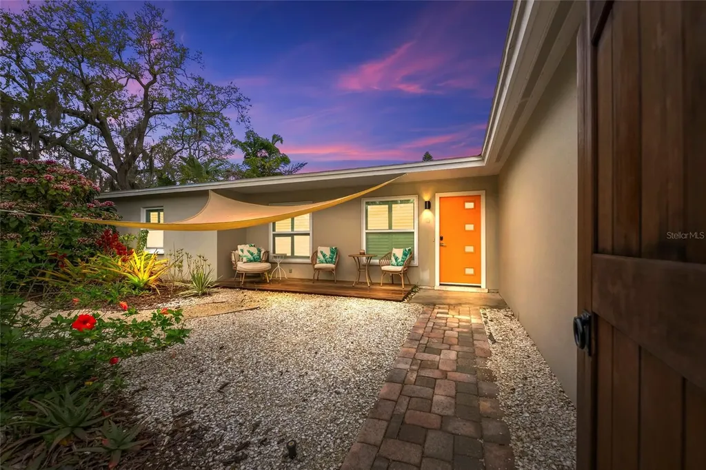 6308 Lilac Place Sarasota FL 34231