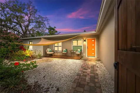 6308 Lilac Place Sarasota FL 34231