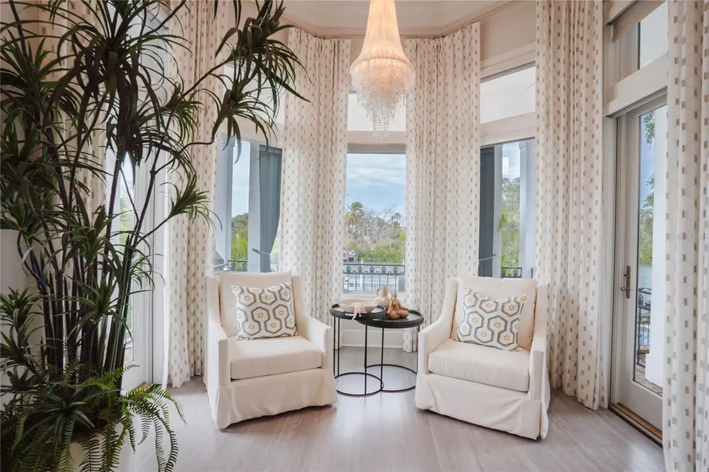 1541 Bay Point Drive Sarasota FL 34236