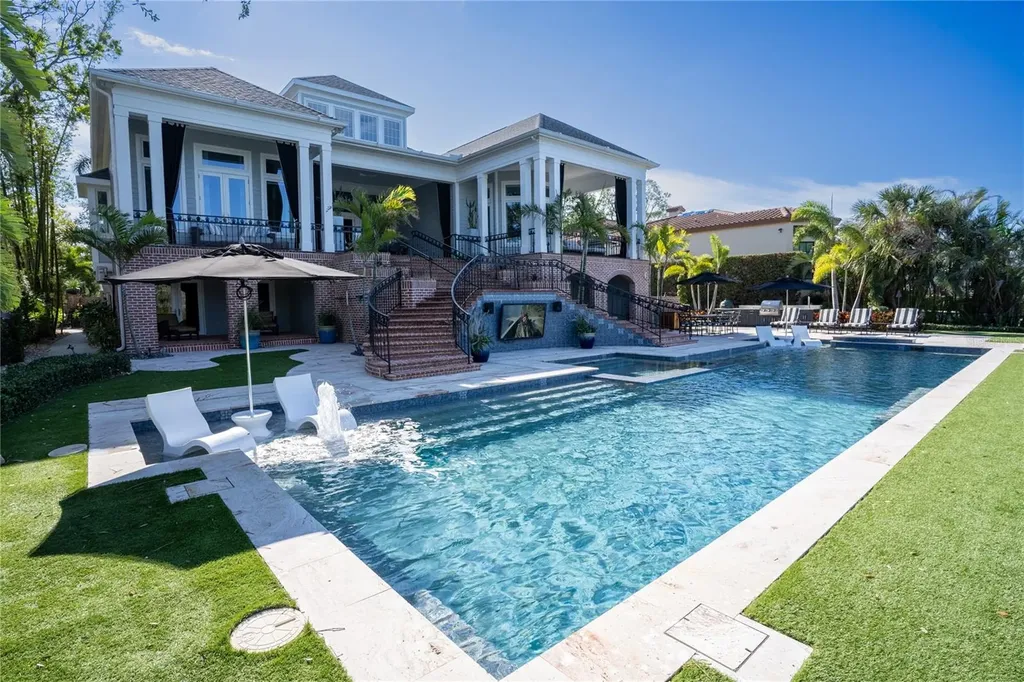 1541 Bay Point Drive Sarasota FL 34236