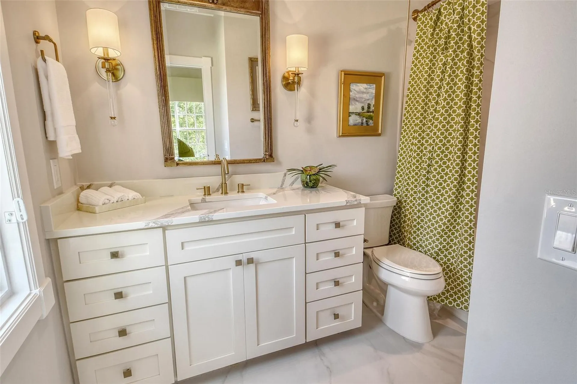 1541 Bay Point Drive Sarasota FL 34236
