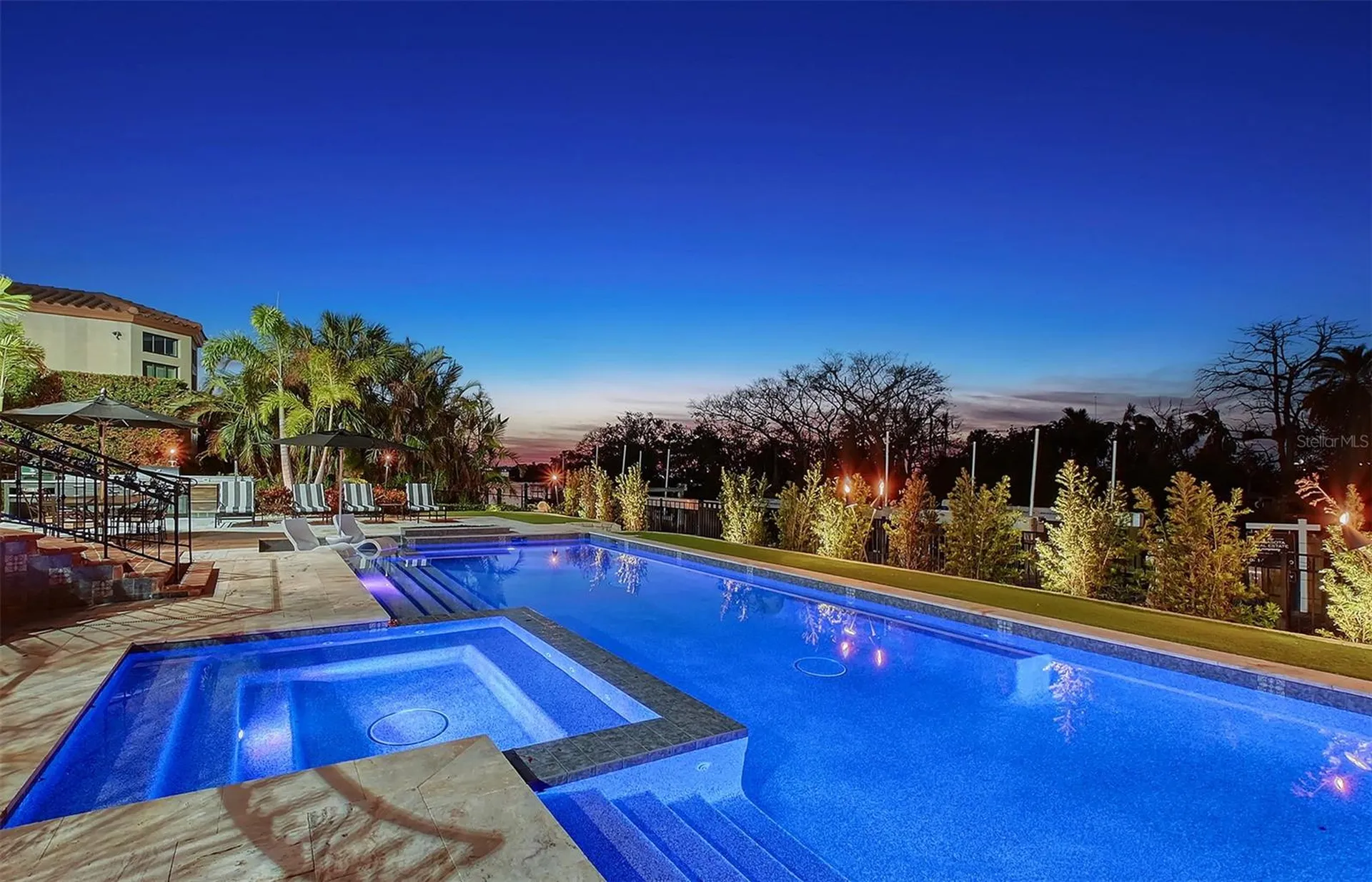 1541 Bay Point Drive Sarasota FL 34236