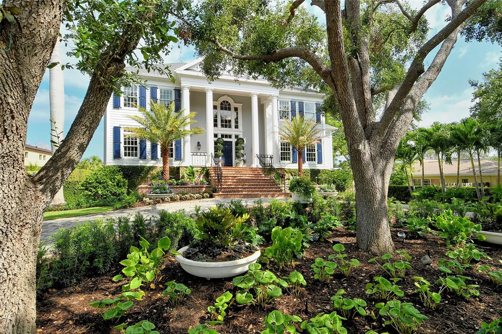 1541 Bay Point Drive Sarasota FL 34236