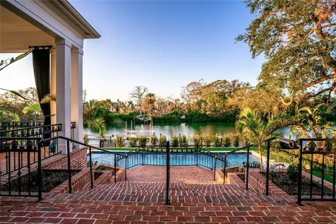 1541 Bay Point Drive Sarasota FL 34236