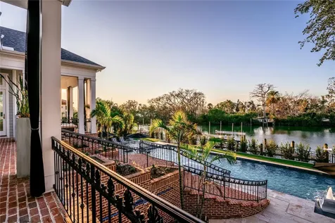 1541 Bay Point Drive Sarasota FL 34236