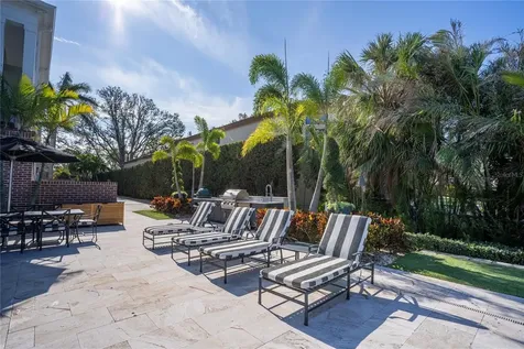 1541 Bay Point Drive Sarasota FL 34236