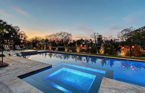 1541 Bay Point Drive Sarasota FL 34236