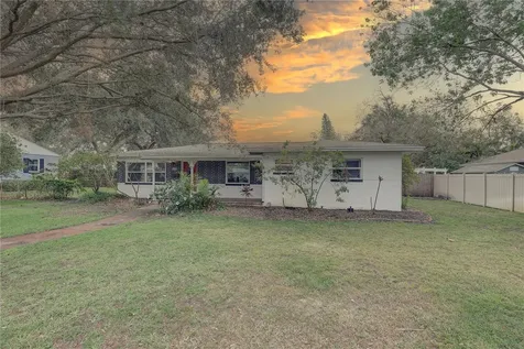 6056 2nd Avenue N St Petersburg FL 33710