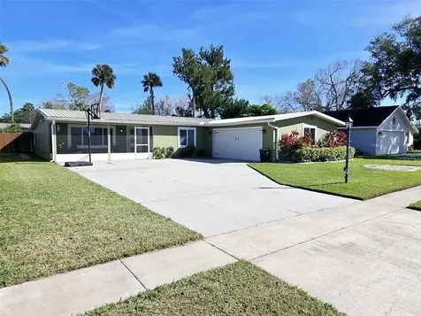 2241 Brian Avenue South Daytona FL 32119