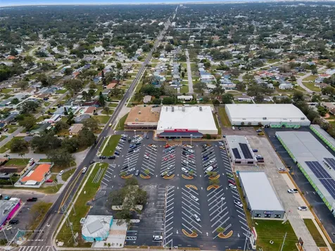 5802 54th Avenue N Kenneth City FL 33709