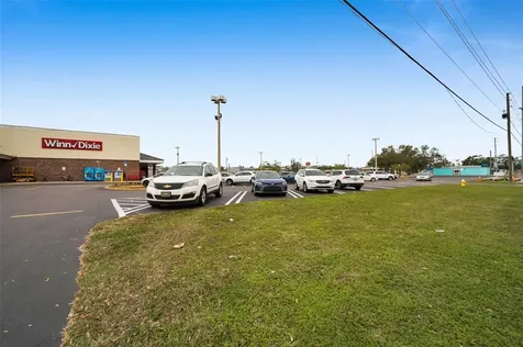 5802 54th Avenue N Kenneth City FL 33709