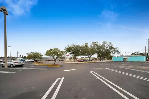 5802 54th Avenue N Kenneth City FL 33709