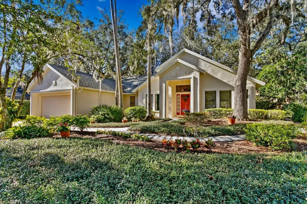 15904 Wainwright Court Tampa FL 33647
