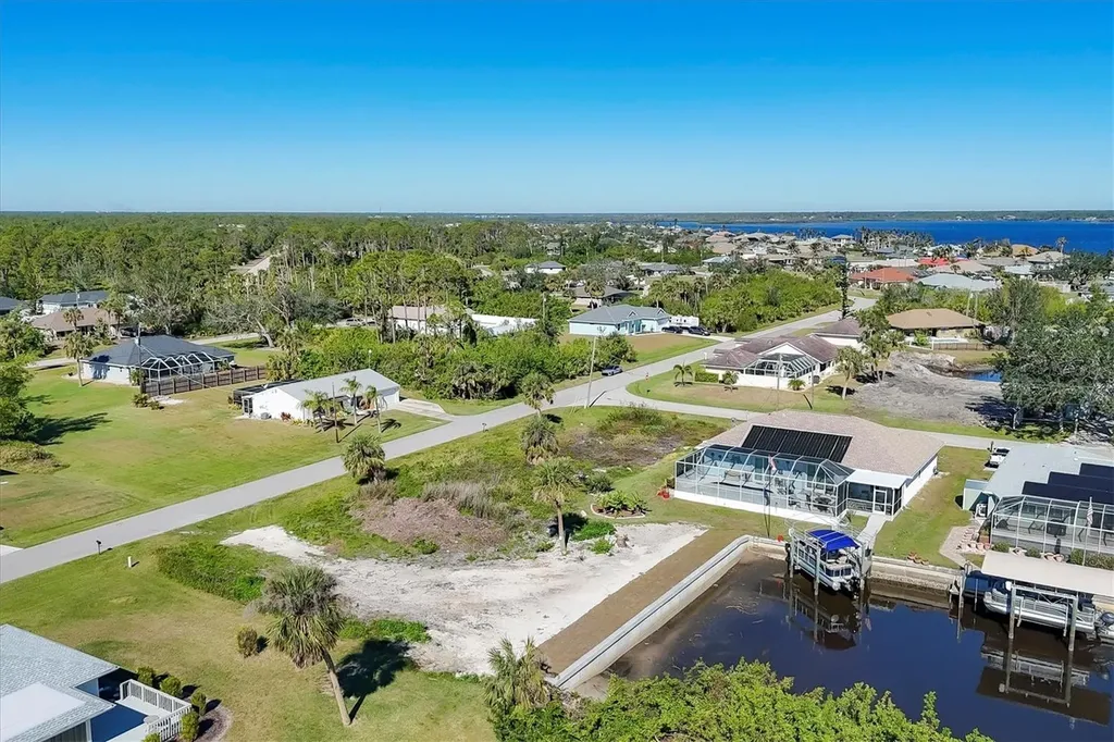 3272 & 3280 Holcomb Road Port Charlotte FL 33981