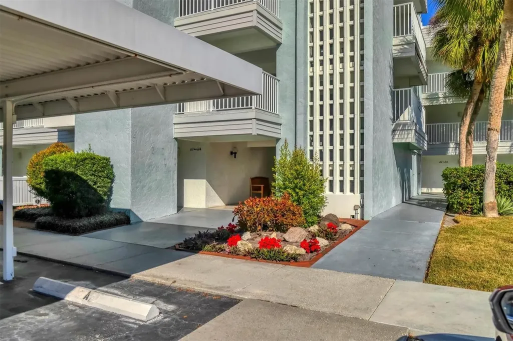 3300 S Beneva Road Sarasota FL 34232