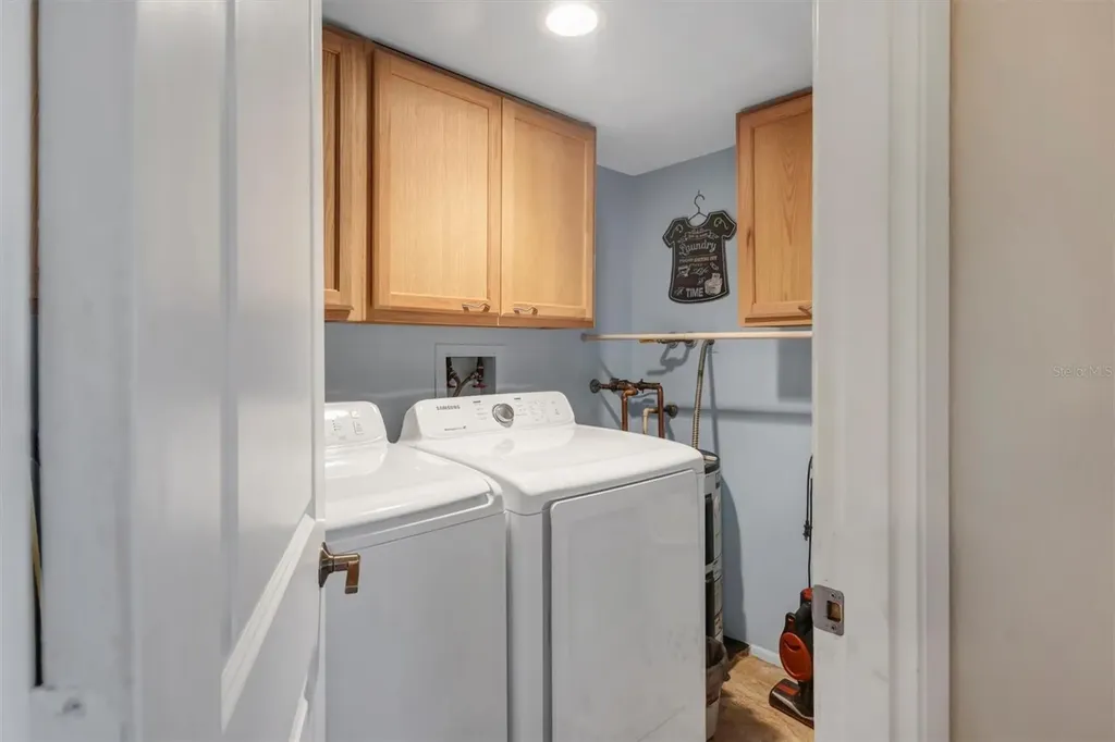 3300 S Beneva Road Sarasota FL 34232