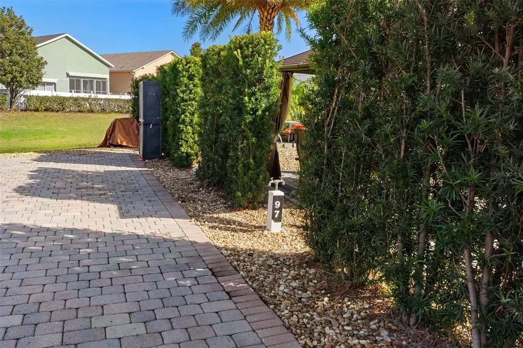 16724 Sunshine Avenue Clermont FL 34714