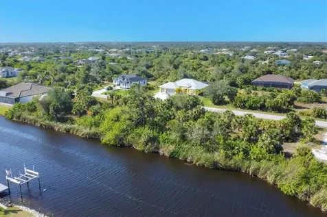 9984 Winnipeg Street Port Charlotte FL 33981