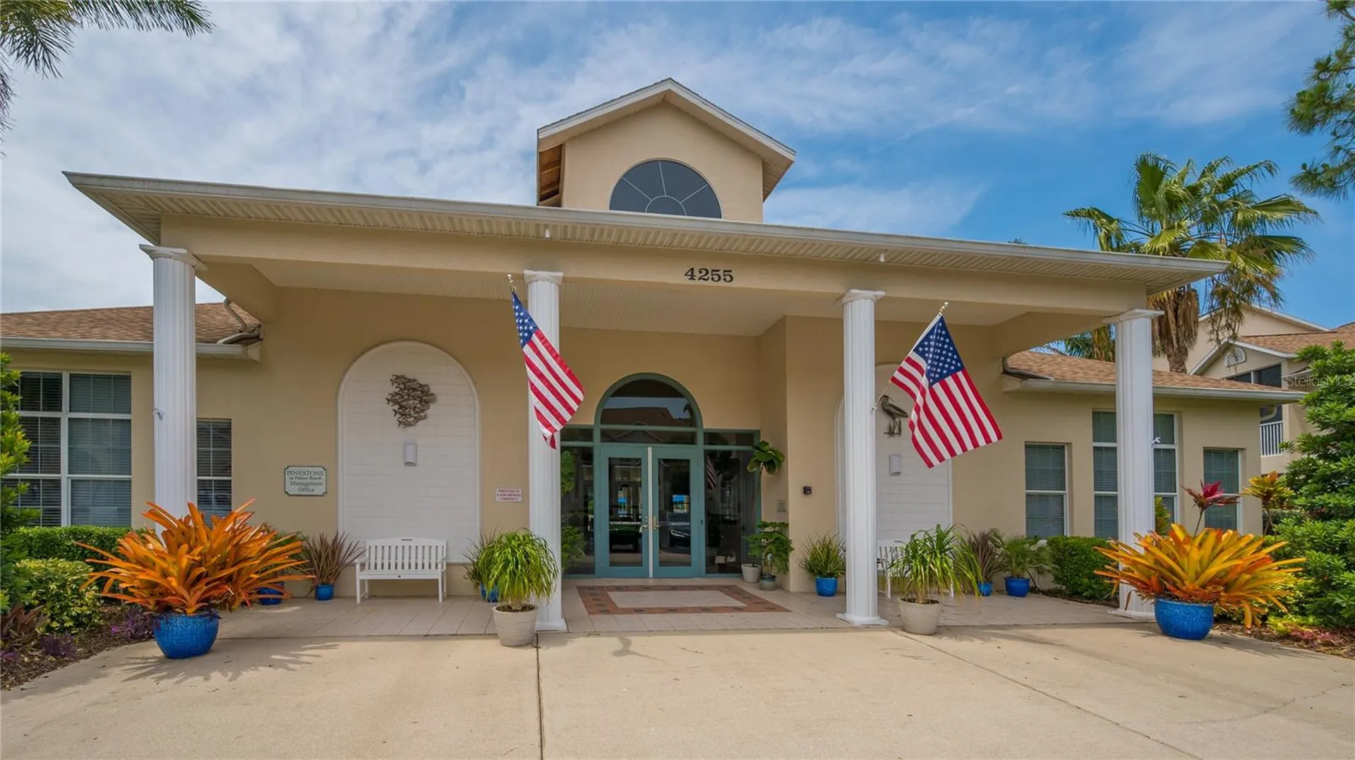 8370 Wingate Drive Sarasota FL 34238