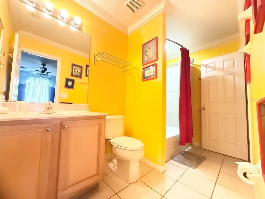 8557 La Isla Drive Kissimmee FL 34747
