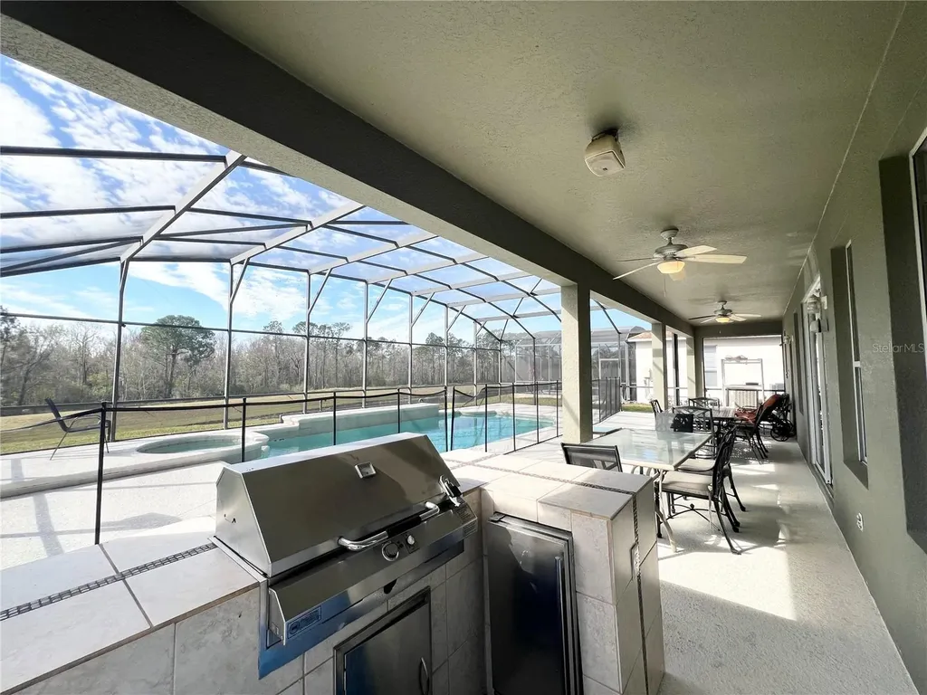 8557 La Isla Drive Kissimmee FL 34747