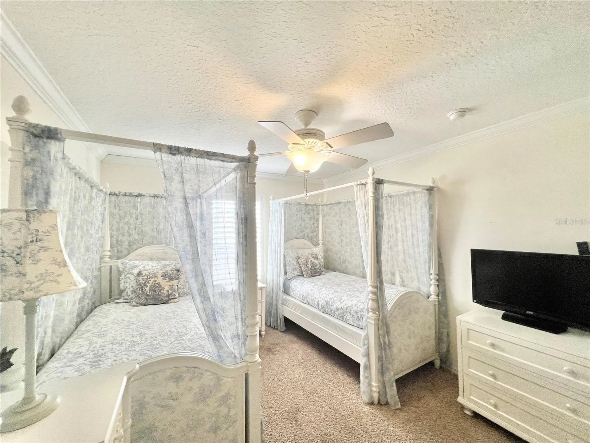 8557 La Isla Drive Kissimmee FL 34747