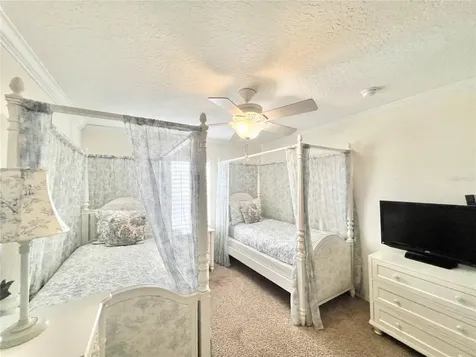 8557 La Isla Drive Kissimmee FL 34747
