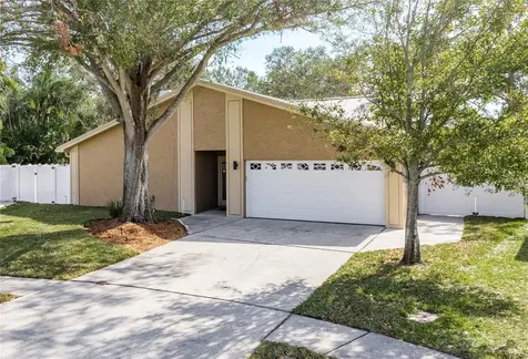 203 Whisper Lake Road Palm Harbor FL 34683