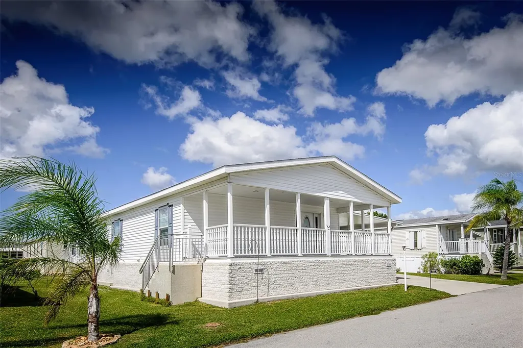 20 Amsterdam Avenue Punta Gorda FL 33950