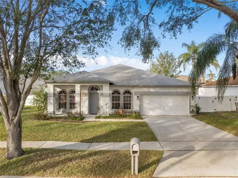 451 Knightswood Drive Apopka FL 32712
