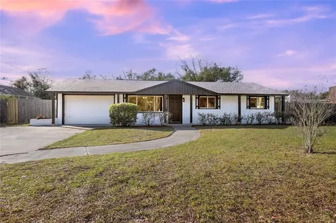 1208 N Boston Avenue Deland FL 32724
