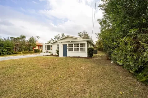 260 Avenue V NE Winter Haven FL 33881