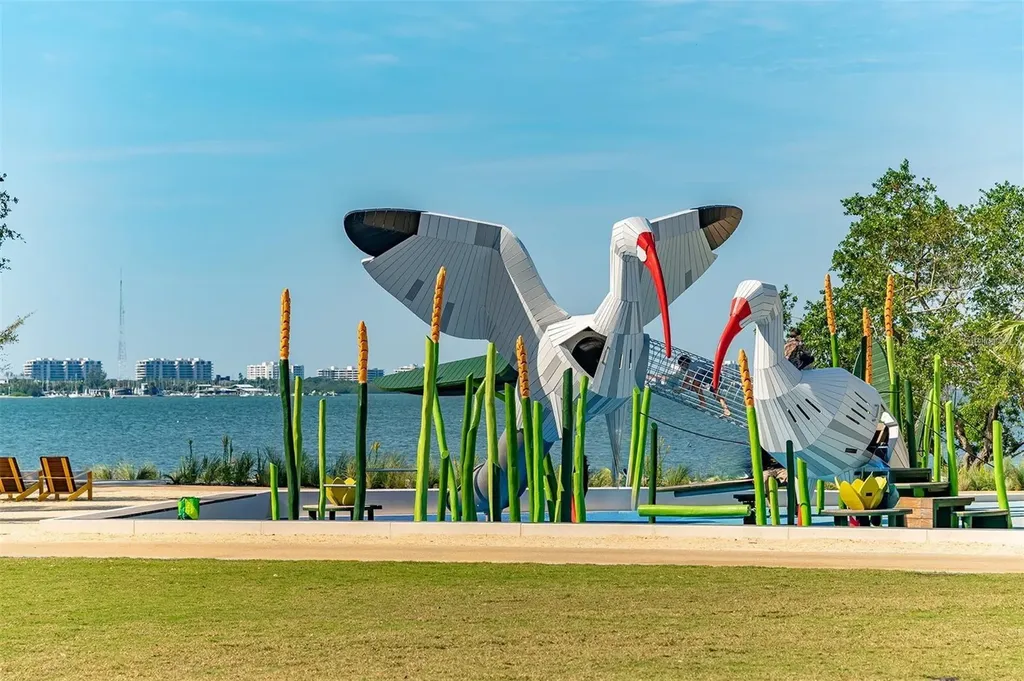 988 Boulevard Of The Arts Sarasota FL 34236