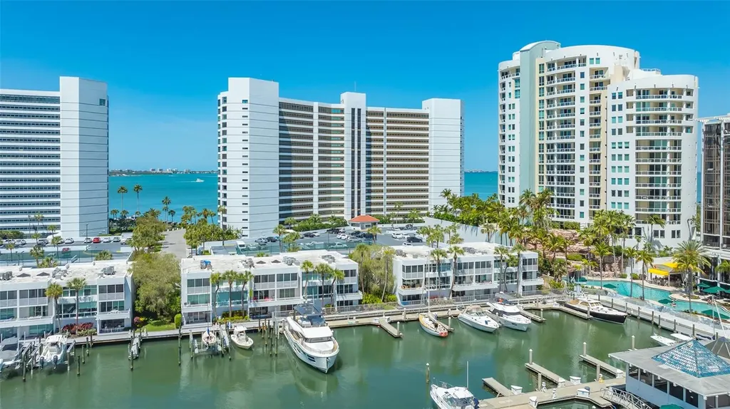 988 Boulevard Of The Arts Sarasota FL 34236